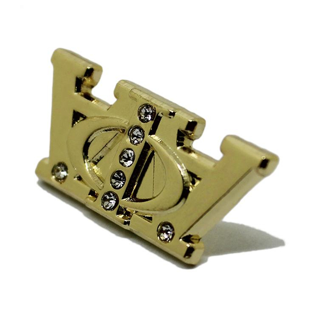 3D クリスタル クラウン メタル ラペルピン